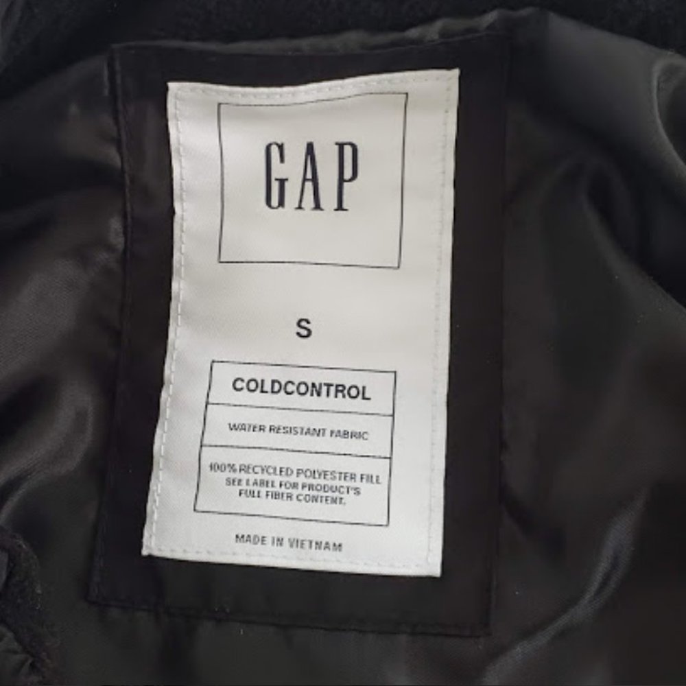 NWT Women's Gap Black Puffer Vest Jacket SZ: Small - Picture 10 of 14
